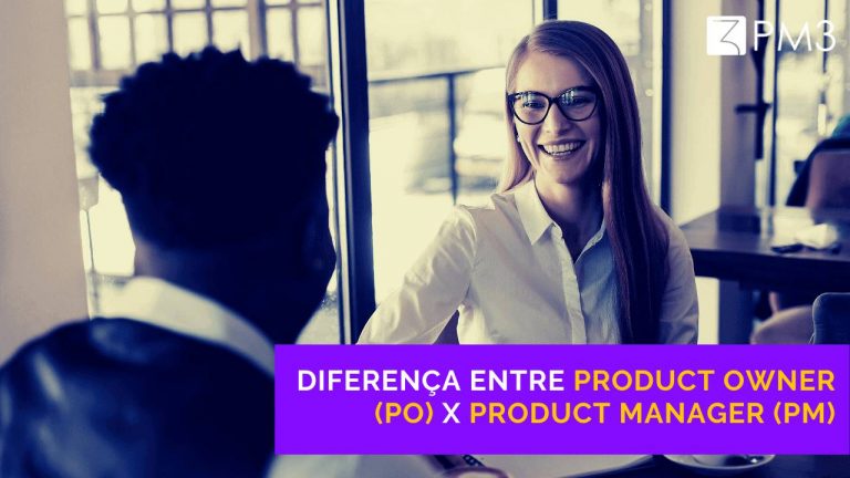 A imagem mostra uma mulher e um homem no que parece uma entrevista. Entenda a diferença entre Product Manager e Product Owner